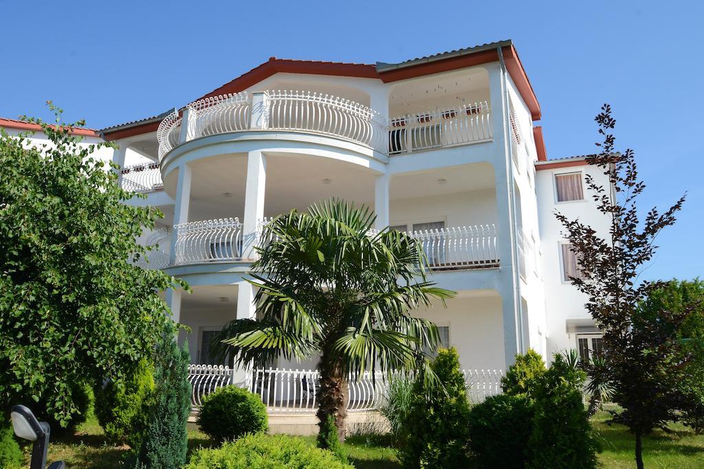 Wish Apartments Porec Exterior photo